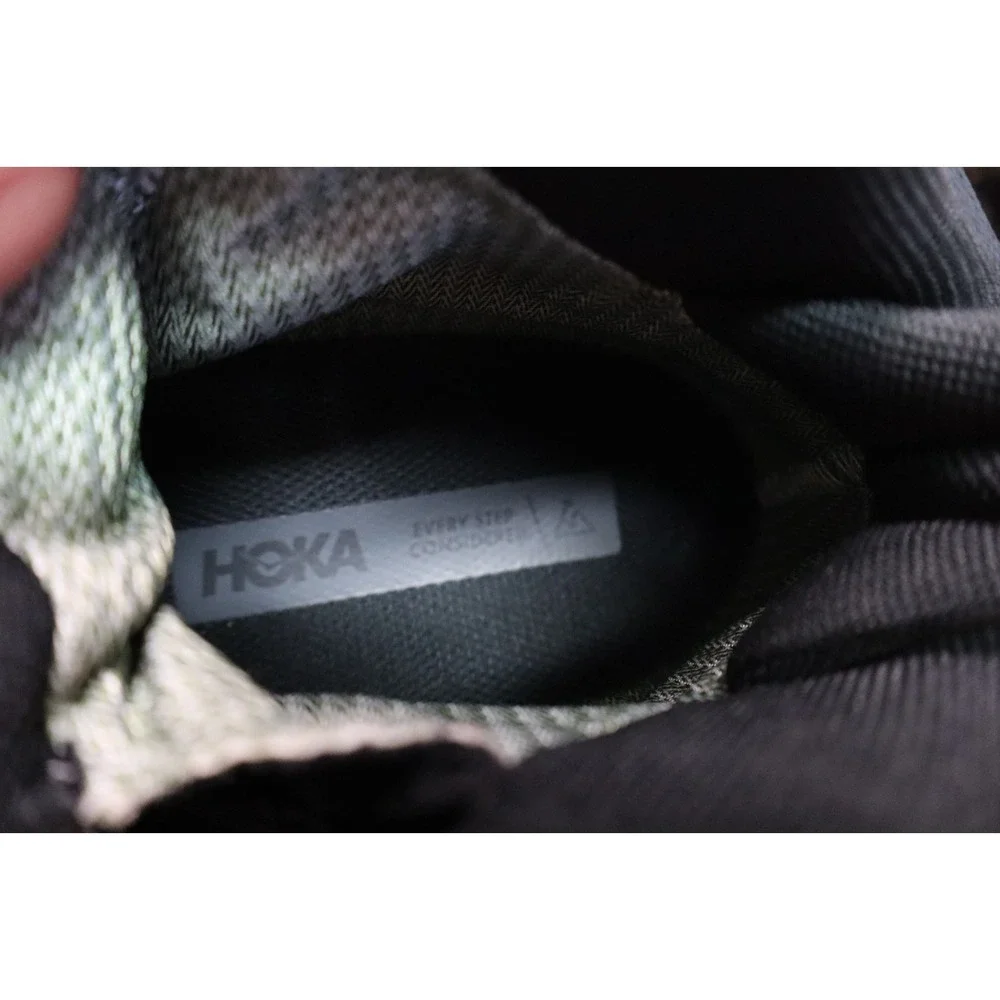 Hoka One One hoka one